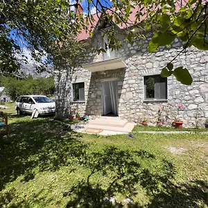 guesthouse-bujtina-milani.albaniahotels.org/