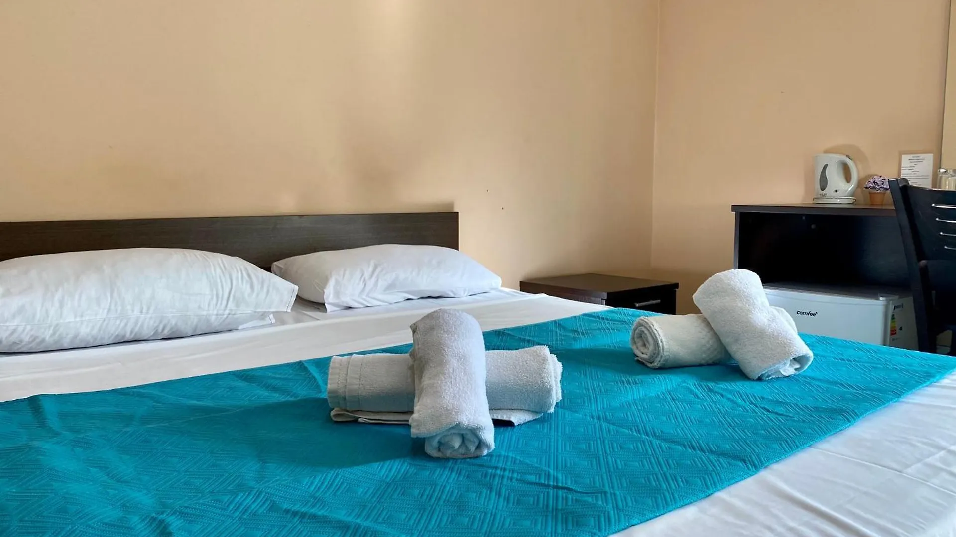 Отель Malta Paradise Central Accomodation Сент Джулианс Мальта